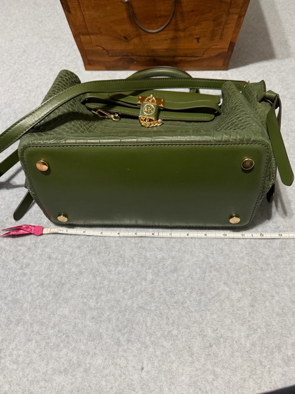 Michael Kors Hamilton Legacy Large Green Croc-Embossed Satchel Tote Bag Purse - Picture 10 of 13